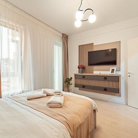 Cozy Aparthotel - Ultracentral Luxury Apartments Iasi Exterior foto