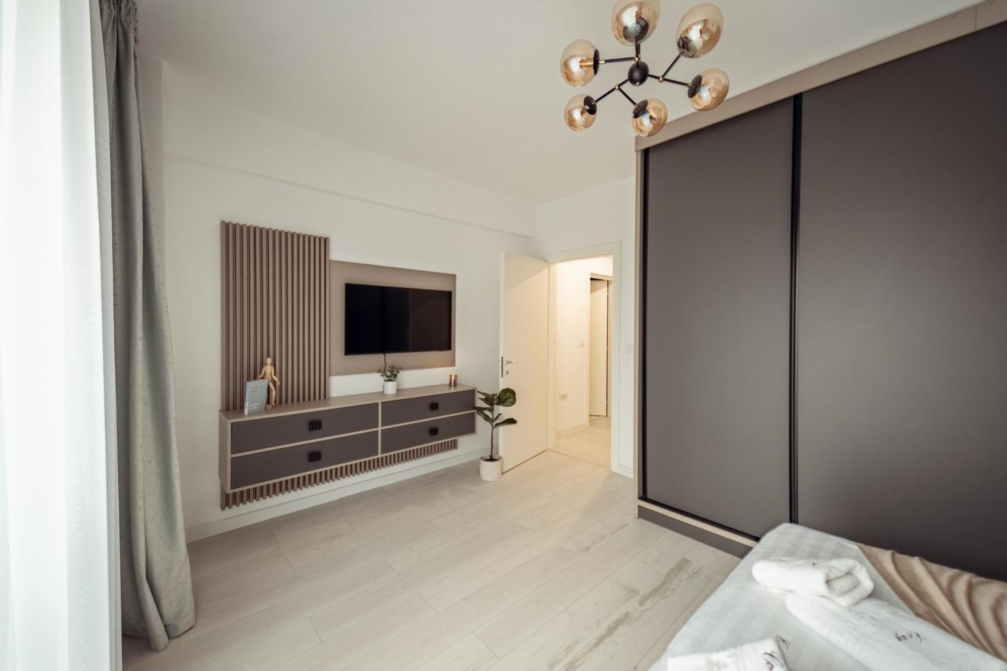 Cozy Aparthotel - Ultracentral Luxury Apartments Iasi Exterior foto