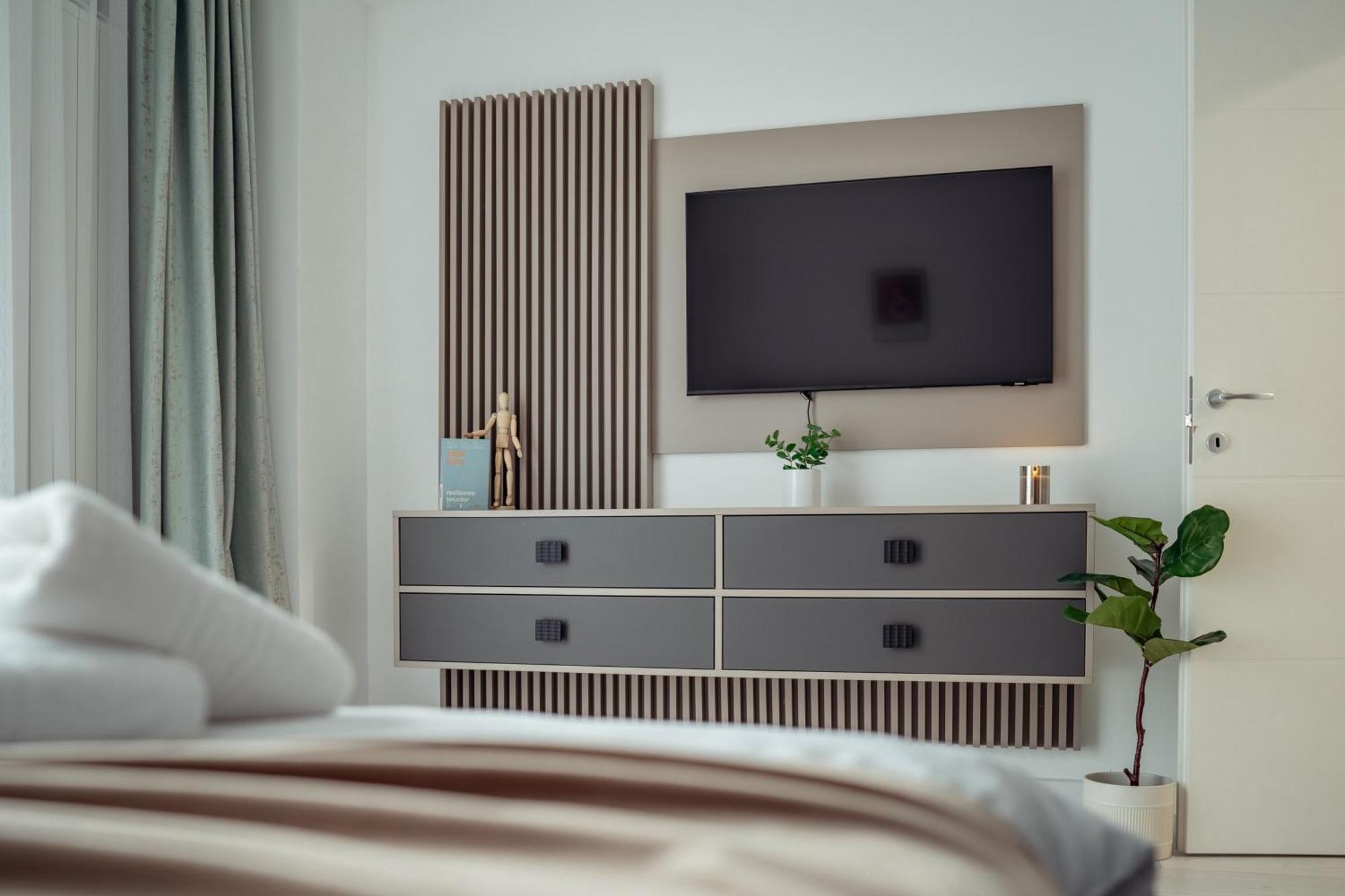 Cozy Aparthotel - Ultracentral Luxury Apartments Iasi Exterior foto
